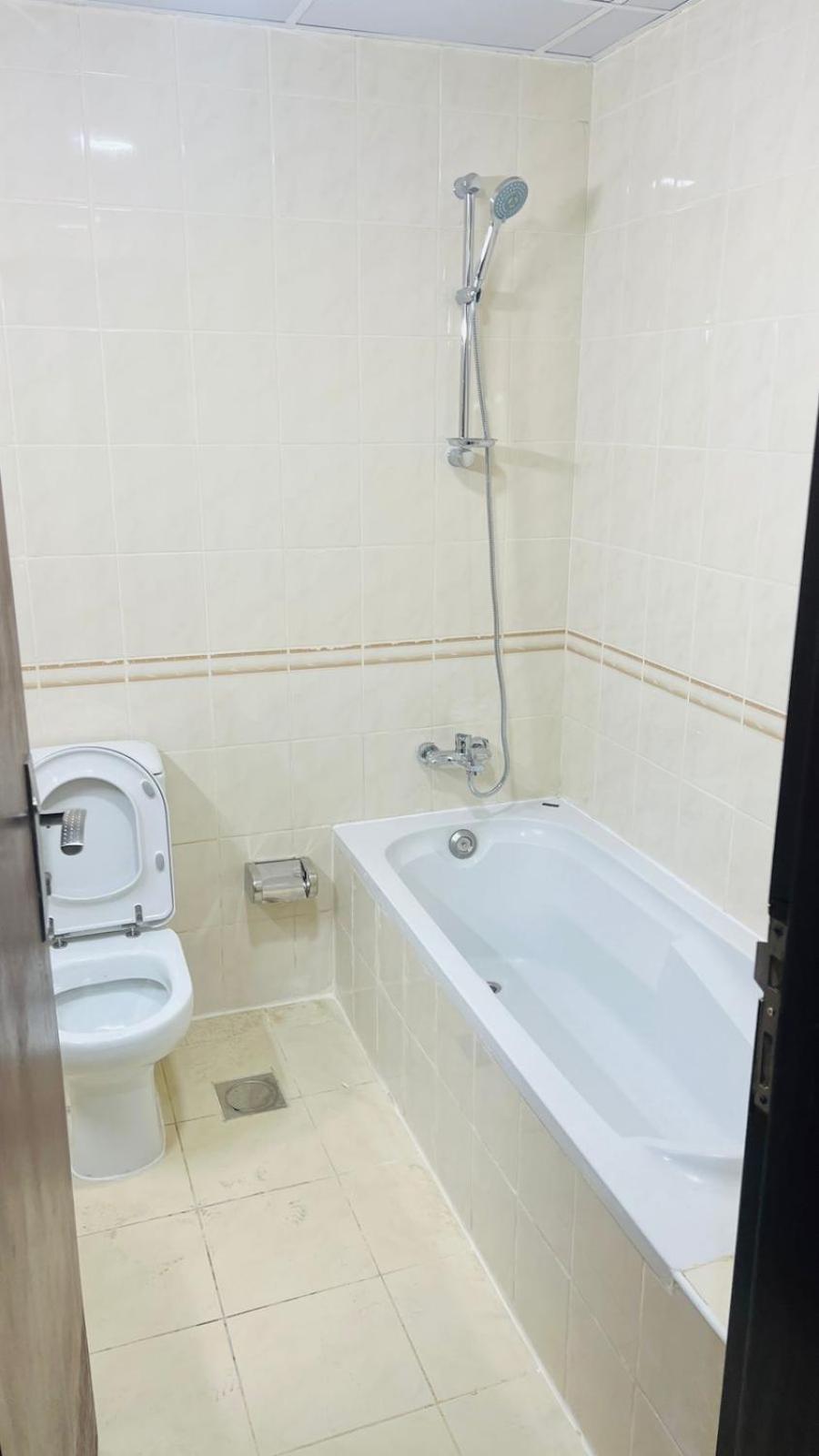 Master With Attach Bathroom Near Mall Of The Emirates