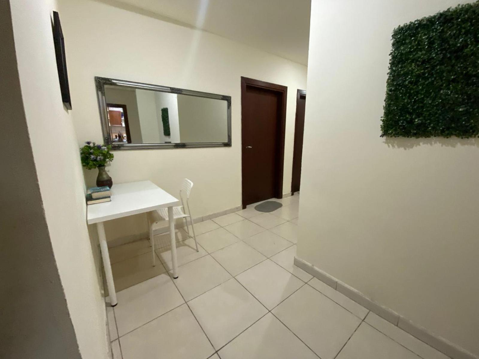 Privatunterkunft Master With Attach Bathroom Near Mall Of The Emirates *